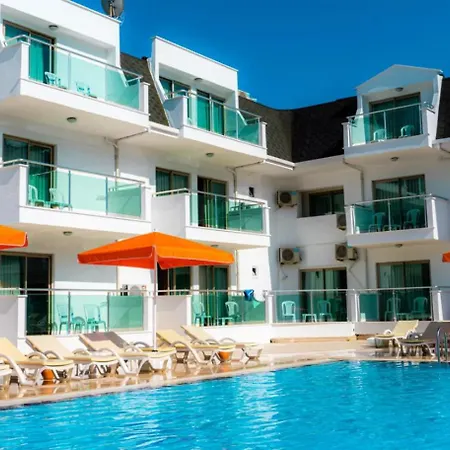 Omorfi Garden Resort-3